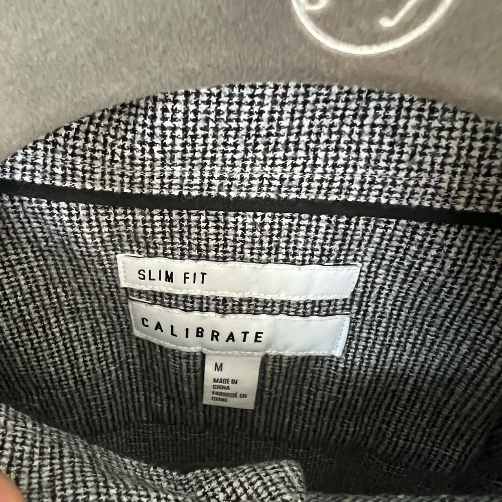 Calibrate - button down - Picture 2 of 2
